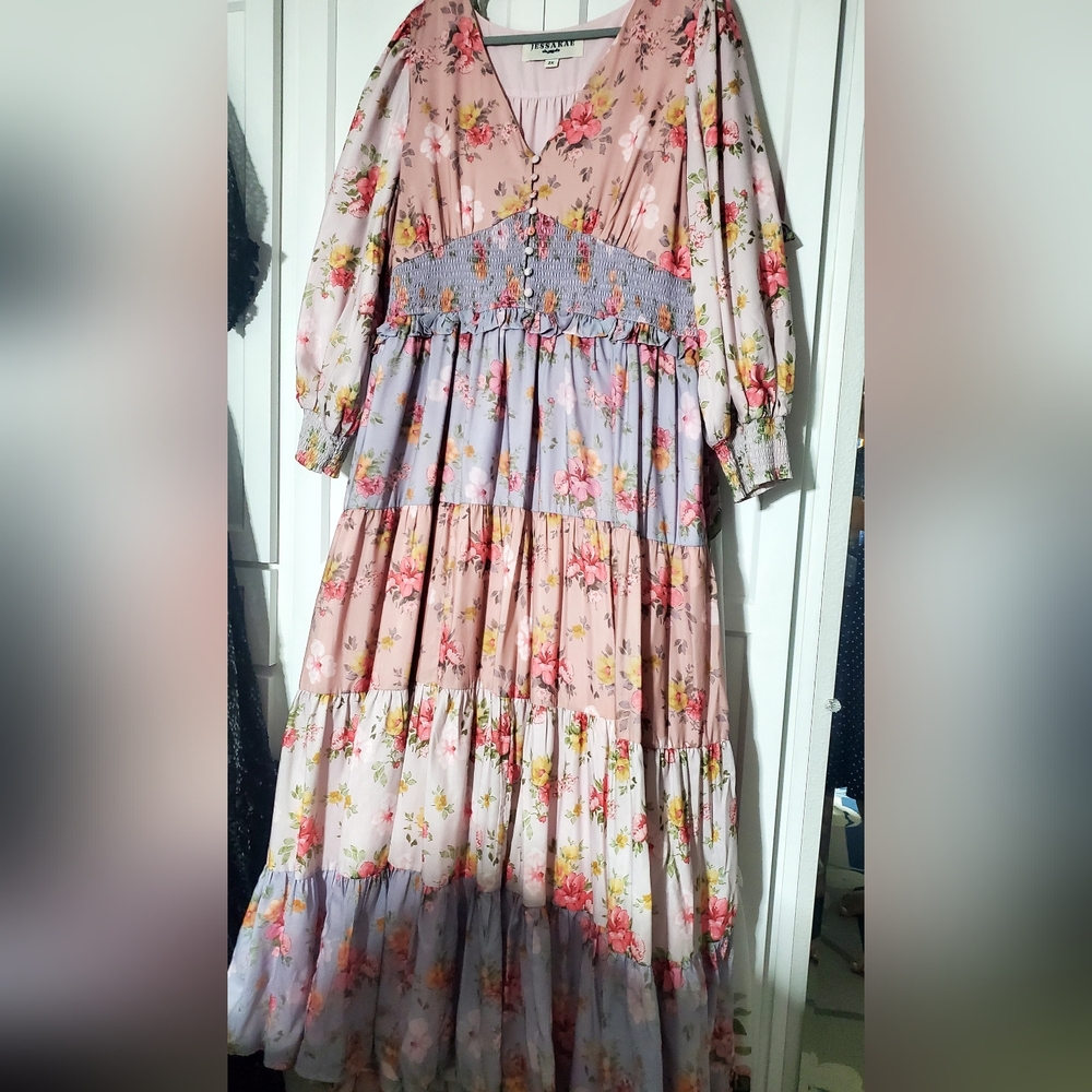 JessaKae Floral Long Sleeve Maxi Dress Garden Rose 2X Worn For Photos Once